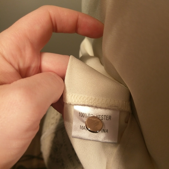 Lace detail cream short sleeve blouse - Picture 5 of 7